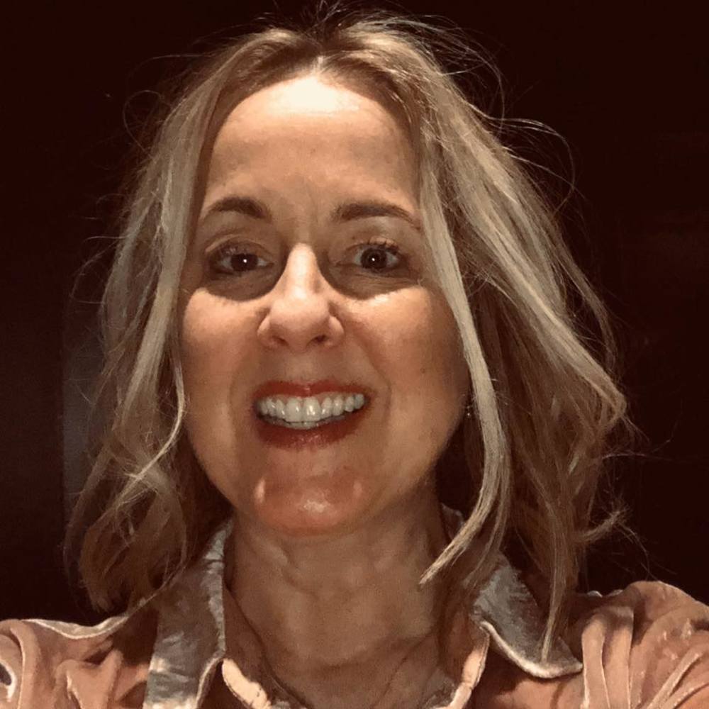 Meet your Posher, Debbie
